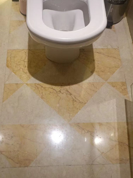 天台瓷砖修缮